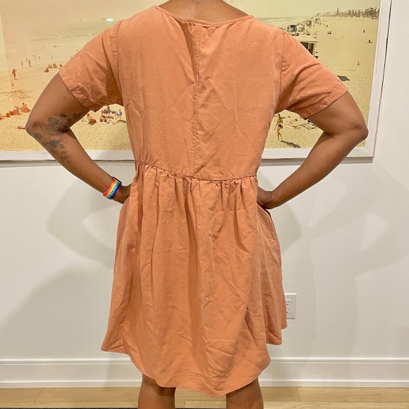 Tradlands Nico Dress in Cameo Size Small HEMMED - Picture 2 of 2